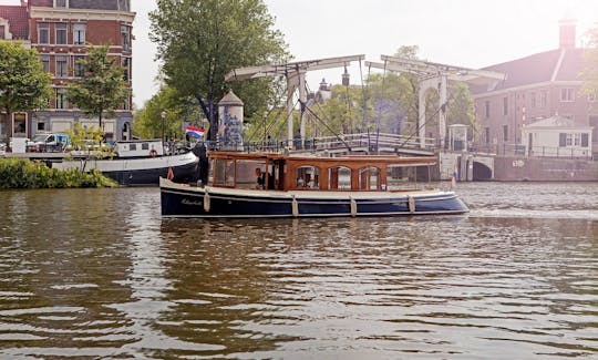 Private ''Elisabeth'' Canal Boat rental in Amsterdam