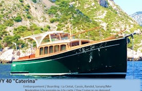 Wooden Andreyale 40 Motor Yacht Rental in Cassis