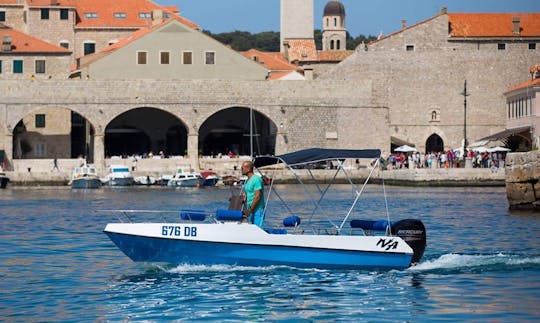 Blue Colour Center Console Charter in Dubrovnik, Croatia For 5 People