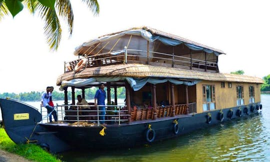 3 bed room premium houseboat-
check