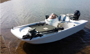 3 Persons Jon Boat Fishing Charter in Alange, Spain