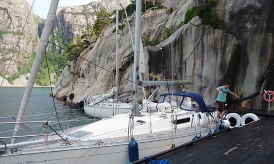 Sailing Charter On 42ft "Tanaco" Jeanneau Sailing Yacht In Nieuwpoort, Belgium