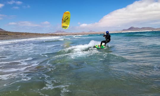 Learn Kiteboarding In Caleta de Famara, Lanzarote