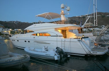 Motor Yacht Rental in Alimos, Greece