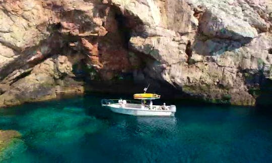 Private boat tours island Vis, crewed boat rental island Vis, day boat excursions, boat hire island Vis