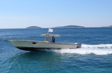 Charter a crewed power central console boat at Island Vis, Croatia