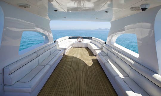 2016 Custom Mega 24m Luxury Yacht Rental in İstanbul