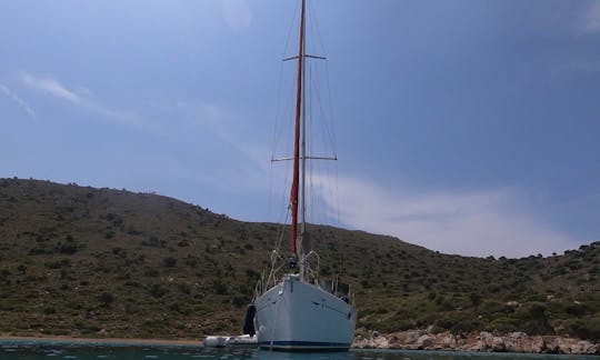Cruising Jennau Sailboat rental in Muğla