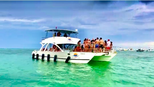 Affordable Yacht Charter: Deals & Crew included Party Boat in Punta Cana!