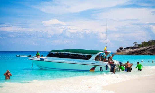 Desfrute das Ilhas Similan, Tailândia, em lancha de passageiros