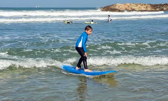 Surfing with Instructor Assaf in Herzliya, Israel