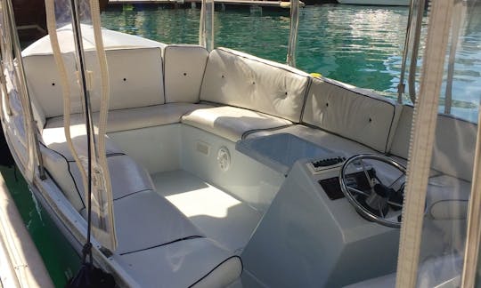 Aluguel de barco elétrico Duffy de 21 pés em Dubai, Emirados Árabes Unidos