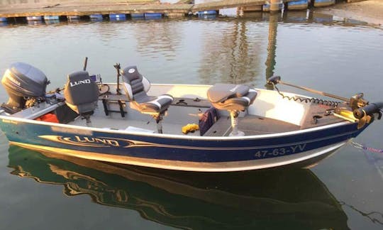 Enjoy Fishing in Tiel, Amsterdam, Netherlands on 16' Lund 1600 Fury Jon Boat