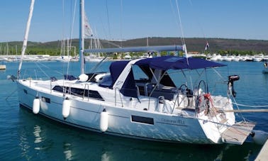 8 Persons 41' Oceanis Cruising Monohull Charter in Sukošan, Croatia