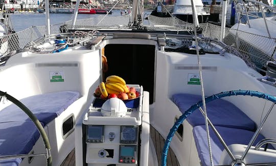 40ft Pecazul Cruising Monohull Charter in Costa AdejeAdeje (Tenerife), Spain