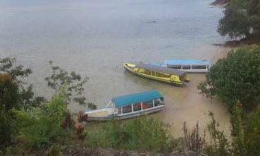 Uma maravilhosa experiência de pesca em Sumatra, Indonésia, a bordo da cabine Cuddy