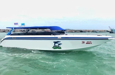 Step aboard and explore 5 Islands in Rayong, Thailand with family and friends aboard this speedboat