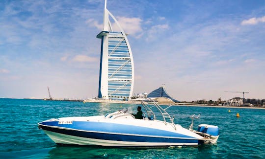 Sport Boat 31ft in Dubai Marina Mall