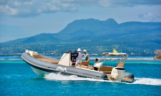 Rent a High-End RiB in Le Gosier, Guadeloupe!