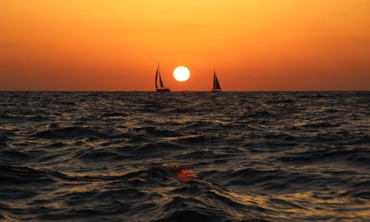 Cruising Monohull Rental in Herzliya