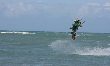 Vá ao ar livre! Aprenda kitesurf com instrutor profissional em Marrocos