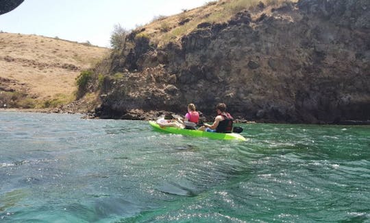 Aventura de caiaque com fundo de vidro em São Cristóvão e Nevis
