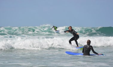 Junte-se a nós para uma aula de surf em Agadir, Marrocos!