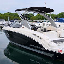 25.5 ft. Chaparral SSX257 Luxury Vessel