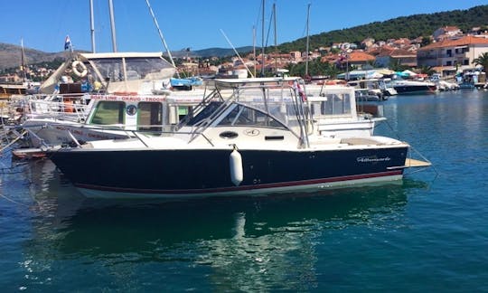 Albemarle Motor Yacht Rental in Trogir