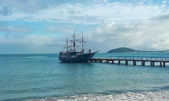 Come With Us On This Sailing Adventure in Santa Catarina, Brazil