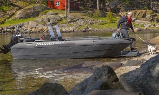 Aluguel de barcos de pesca múltipla Pioner de 17,5 pés para 8 pessoas em Stonglandseidet, Noruega