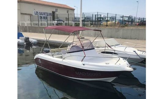 Rent this 6 People Power Boat with 70 hp Outboard in Martigues, France