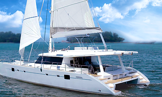 Charter The Atlantis Mcs620 Cruising Catamaran In Bedok Reservoir, Singapore