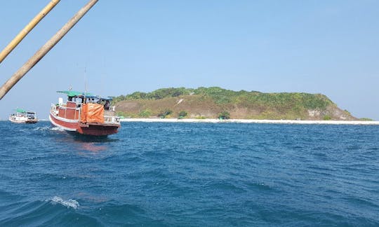 Discover Myanmar from the waterside!