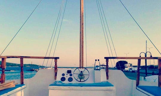 Wonderful Boat Trip for 47 People in Neos Marmaras, Greece