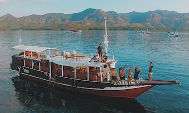 Location privée d'un navire ou d'un bateau de croisière à Komodo