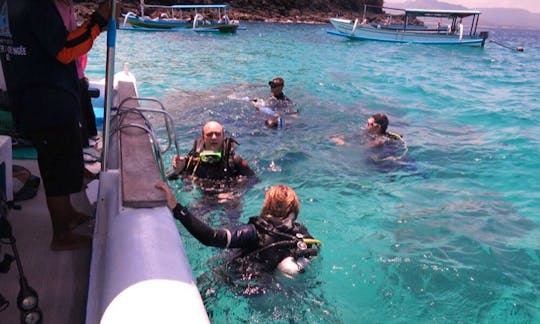 Diving in Gilis