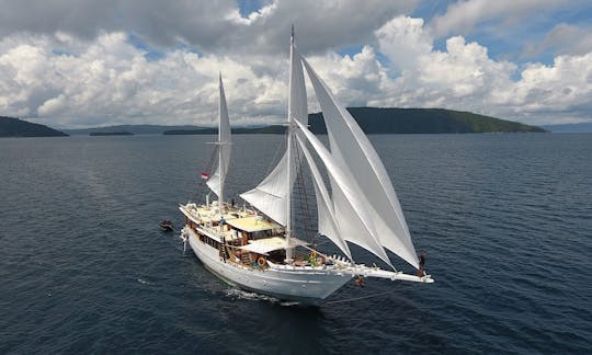 Book a Scuba Diving Cruise in Bonto Bahari, Indonesia