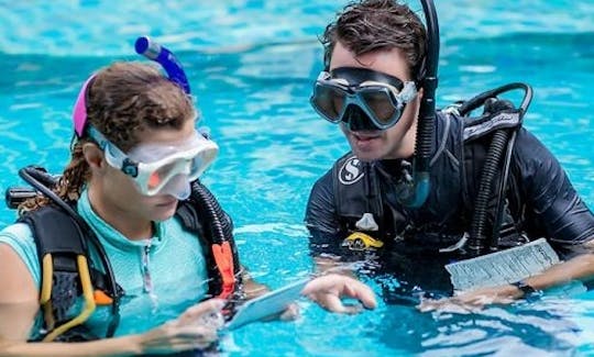 Viagem de mergulho oferecida em Piura, Perú, com instrutor profissional