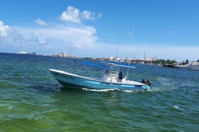 Private Fishing Charter for 6 People on 29' Imemsa Boat in Cancún