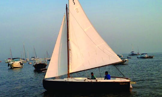 Fun Sailing Adventure in Maharashtra, India