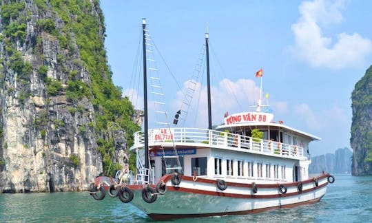 Explore The Ha Long Bay Private Day Tour