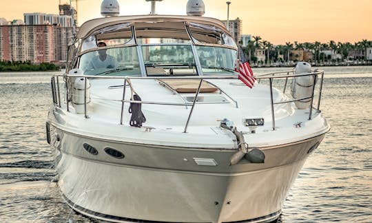 42' Sea Ray Sundancer en North Miami Beach, Florida. PRECIOS DE LUNES A JUEVES