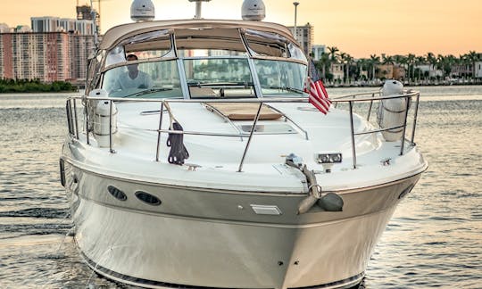 42' Sea Ray Max 12 Passengers !!!!