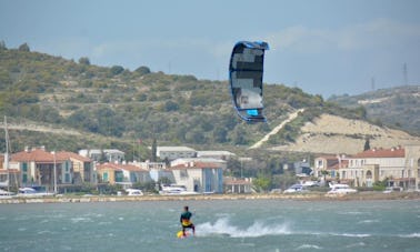 Junte-se a nós nesta aventura de kitesurf em Izmir, Turquia!