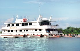 Barco Hotel Cruise and Fishing Boats Rental in Mato Grosso do Sul