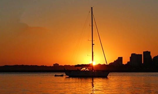 Sail and enjoy unique view aboard São Nicolau Sailboat