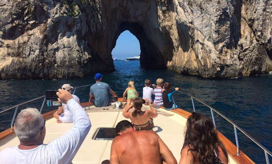 Aprea 36 - Luxury Gozzo to Explore the Amalfi Coast or Capri