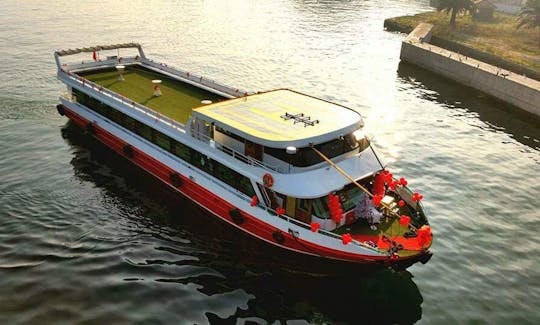 Floating Restaurant for 300 people in İstanbul