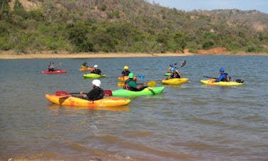 Sesión de kayak en aguas bravas y alquiler de kayak individual en Chennai